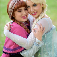 Anna and Elsa